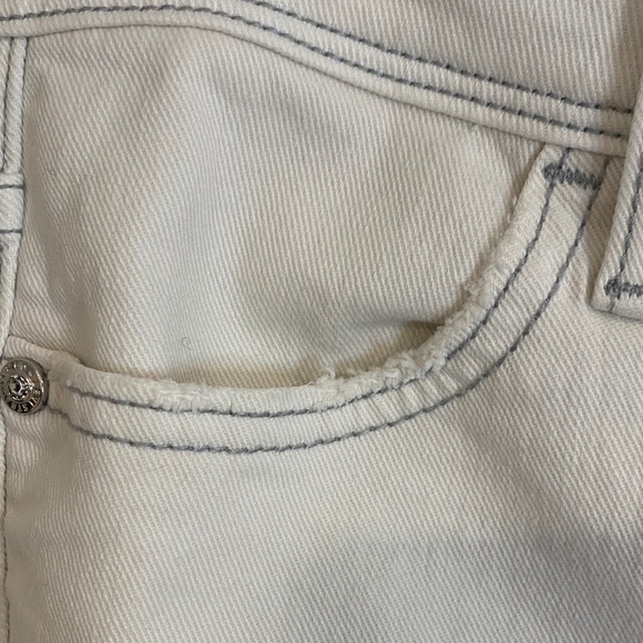 Levi's Jeans Night Blues Bootcut Flare Subtle Rhinestone Pockets Cream Size 12 - Picture 3 of 13